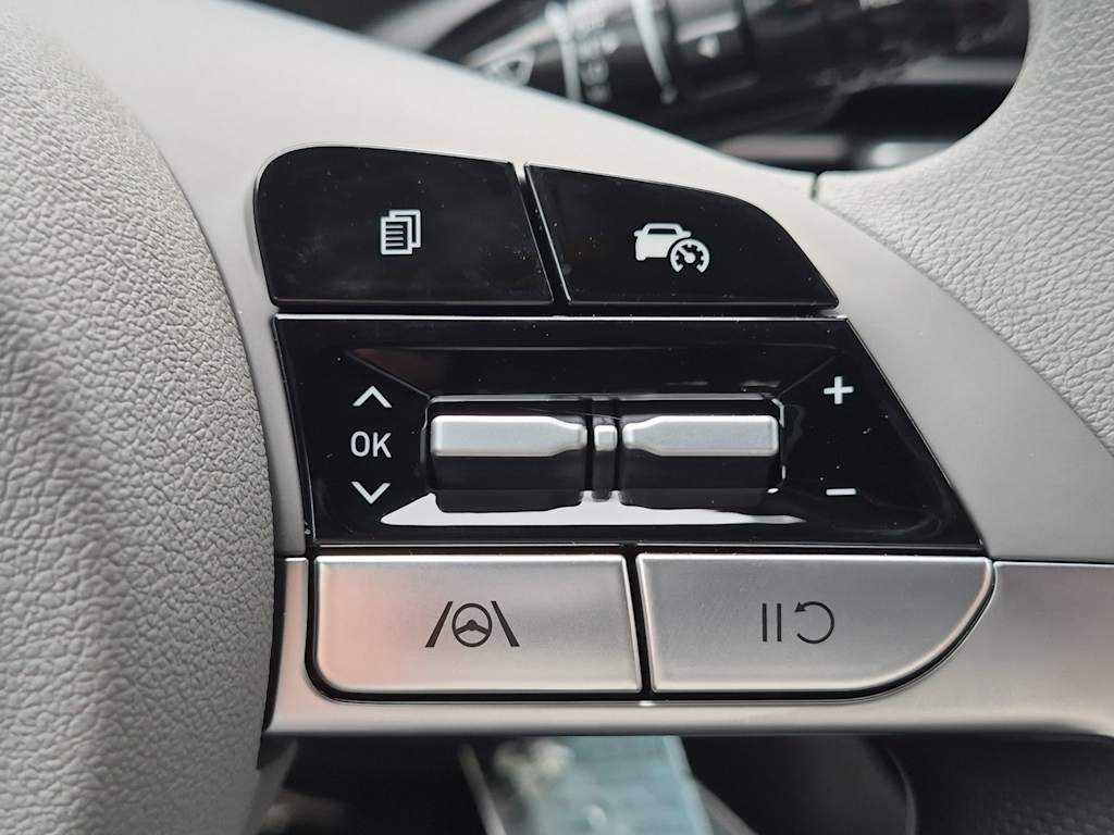 Thumbnail: 2026 Hyundai Elantra - 30