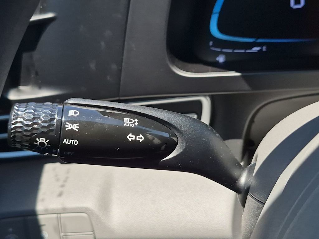 Thumbnail: 2026 Hyundai Elantra - 16