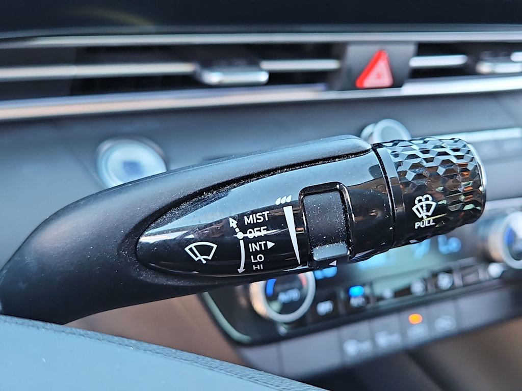 Thumbnail: 2024 Hyundai Elantra - 29