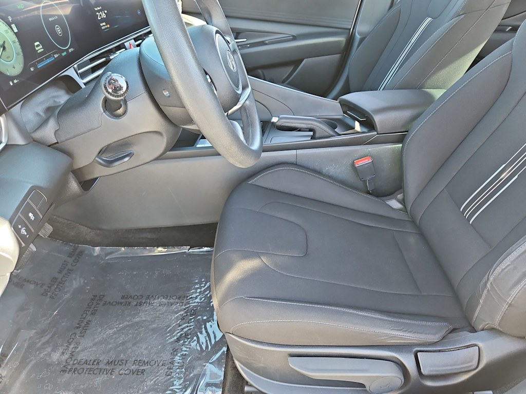 Thumbnail: 2024 Hyundai Elantra - 11