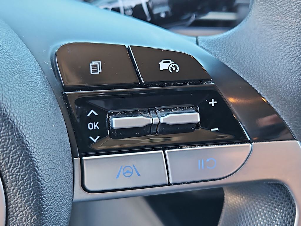 Thumbnail: 2024 Hyundai Elantra - 28