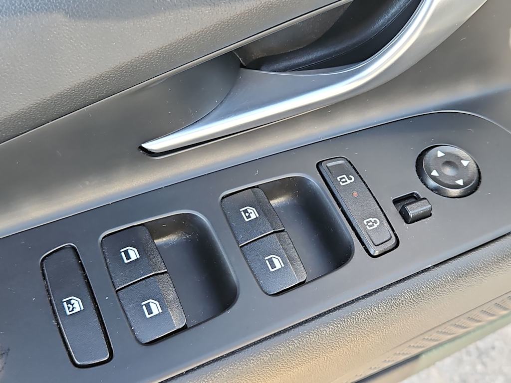 Thumbnail: 2024 Hyundai Elantra - 24