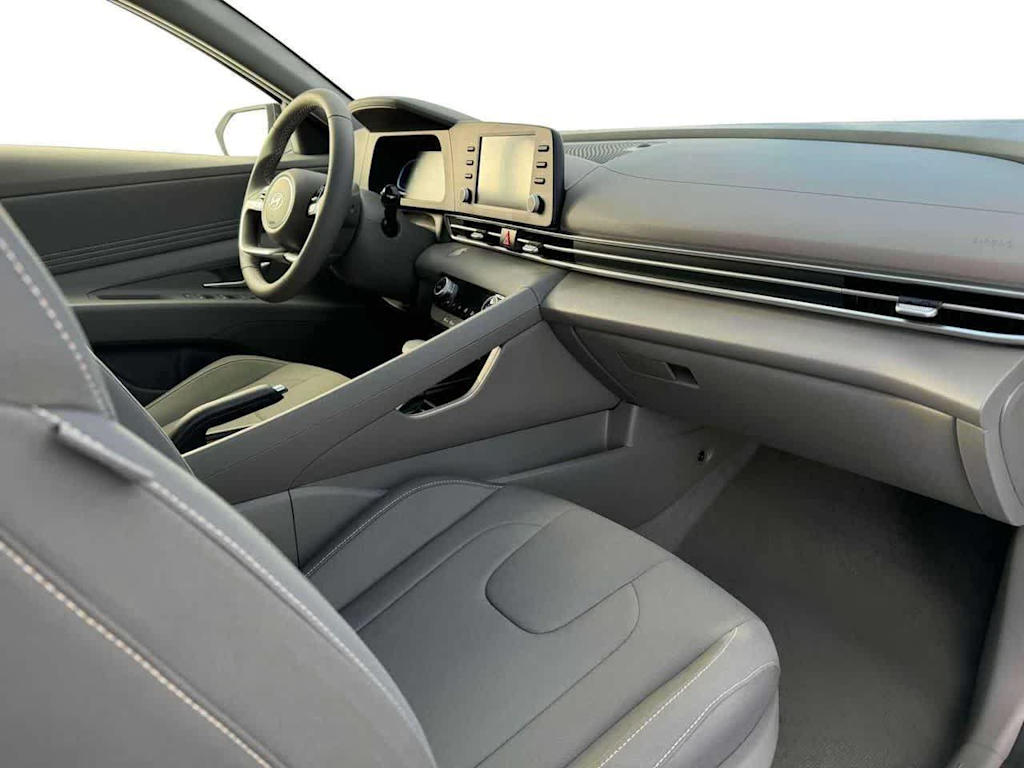 Thumbnail: 2025 Hyundai Elantra - 2
