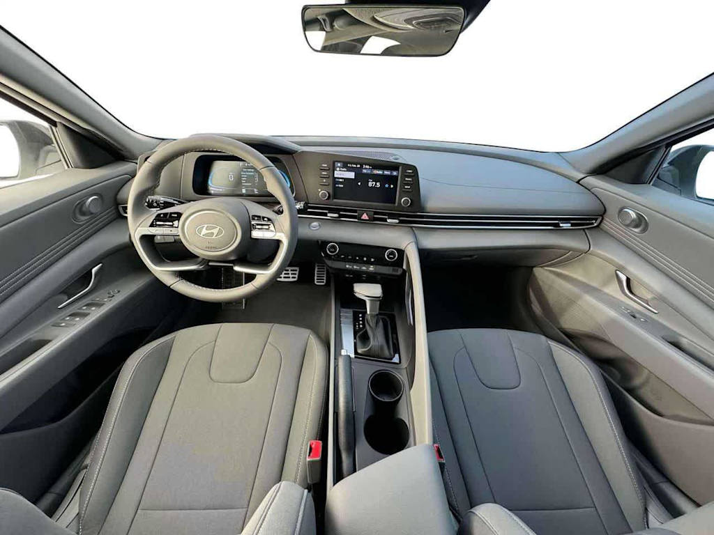 Thumbnail: 2025 Hyundai Elantra - 9