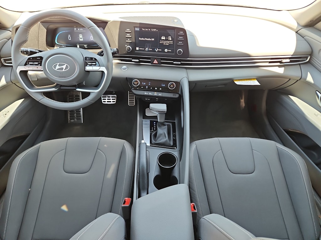 Thumbnail: 2026 Hyundai Elantra - 10