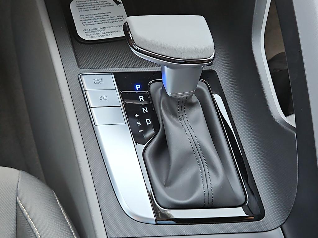Thumbnail: 2026 Hyundai Elantra - 16