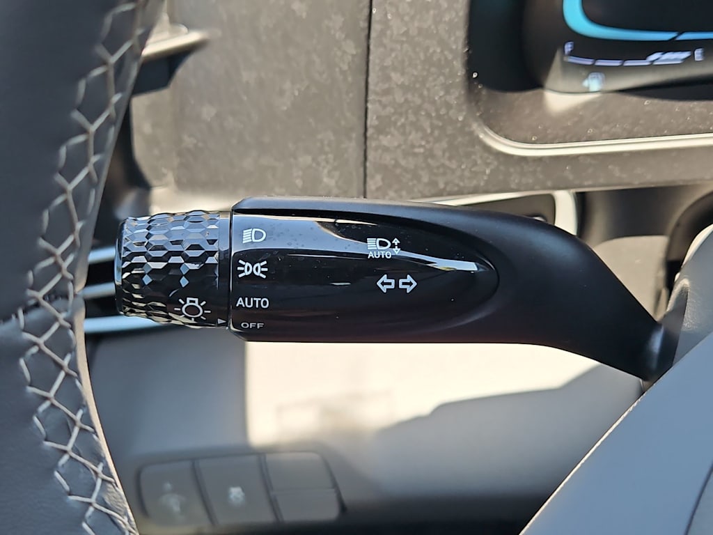 Thumbnail: 2026 Hyundai Elantra - 31