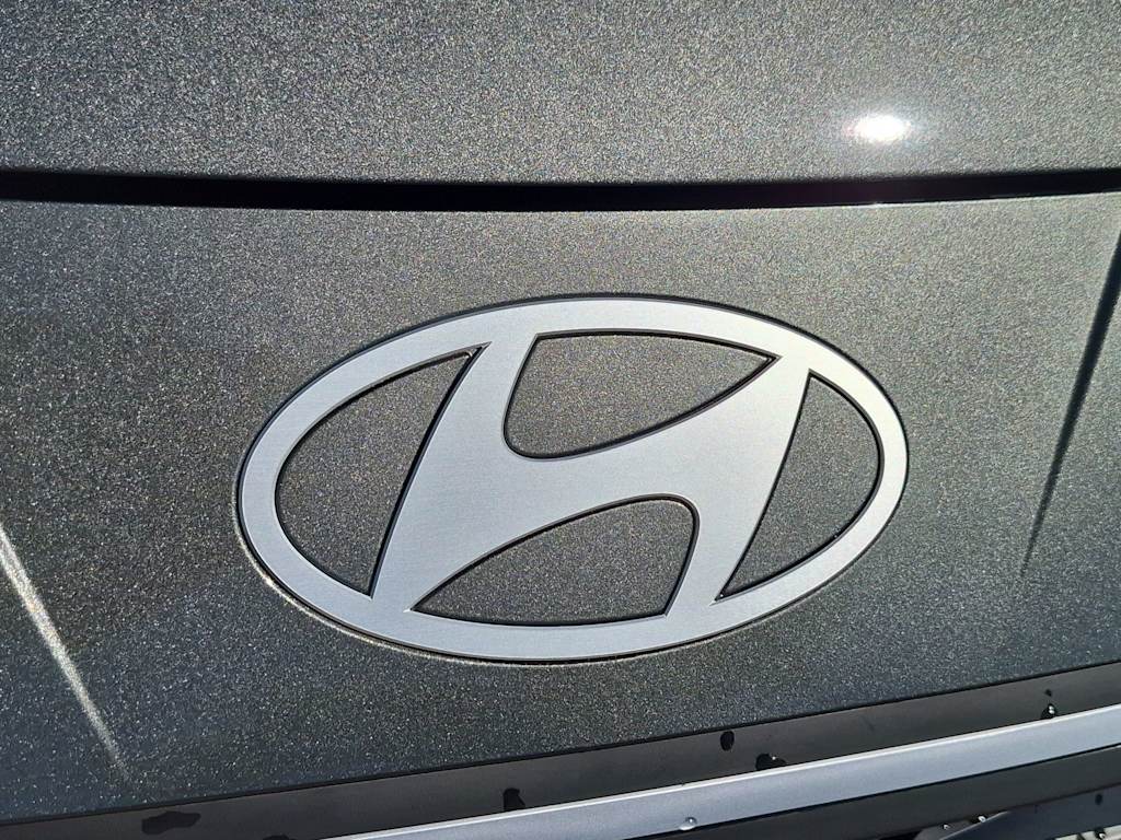 Thumbnail: 2026 Hyundai Elantra - 24