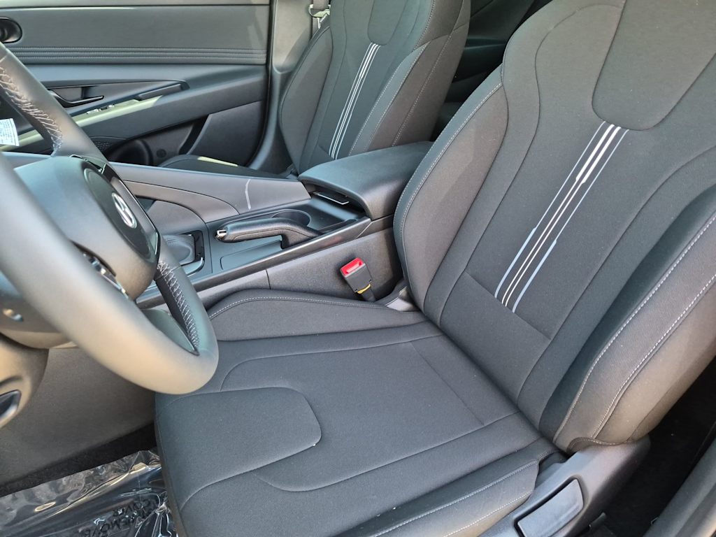 Thumbnail: 2026 Hyundai Elantra - 11