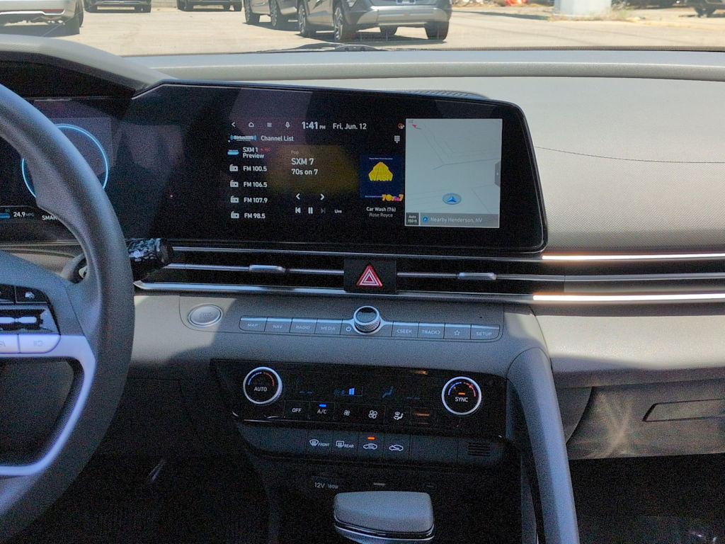 Thumbnail: 2024 Hyundai Elantra - 15