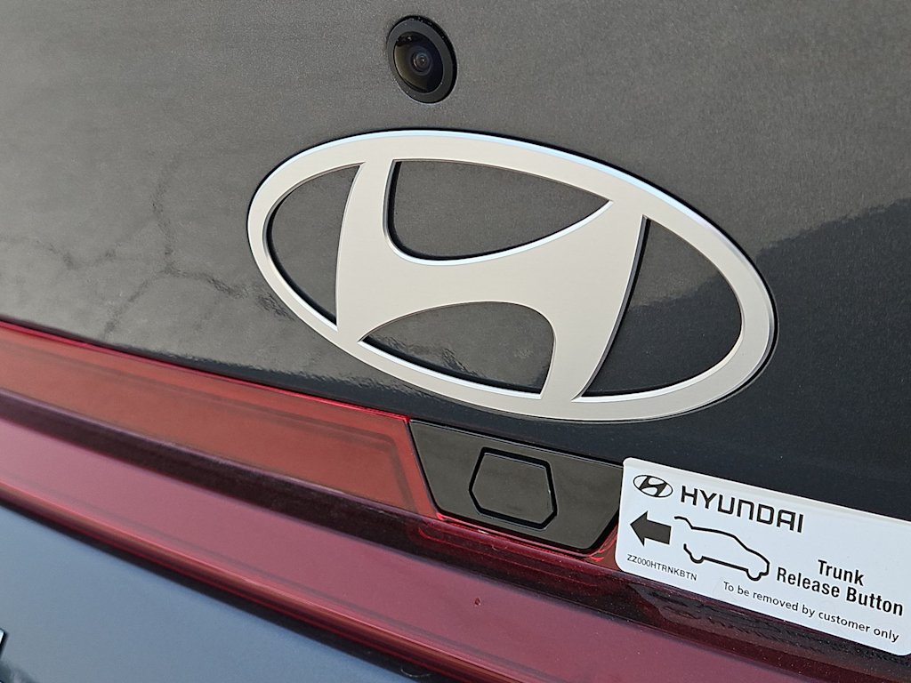 Thumbnail: 2025 Hyundai Elantra - 24
