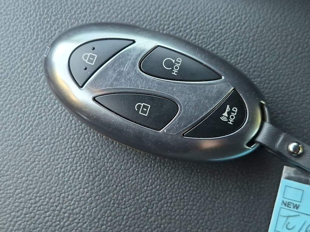 Thumbnail: 2026 Hyundai Elantra - 19