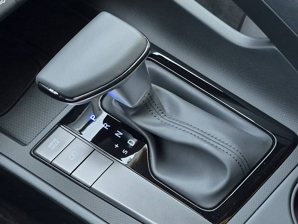 Thumbnail: 2026 Hyundai Elantra - 32