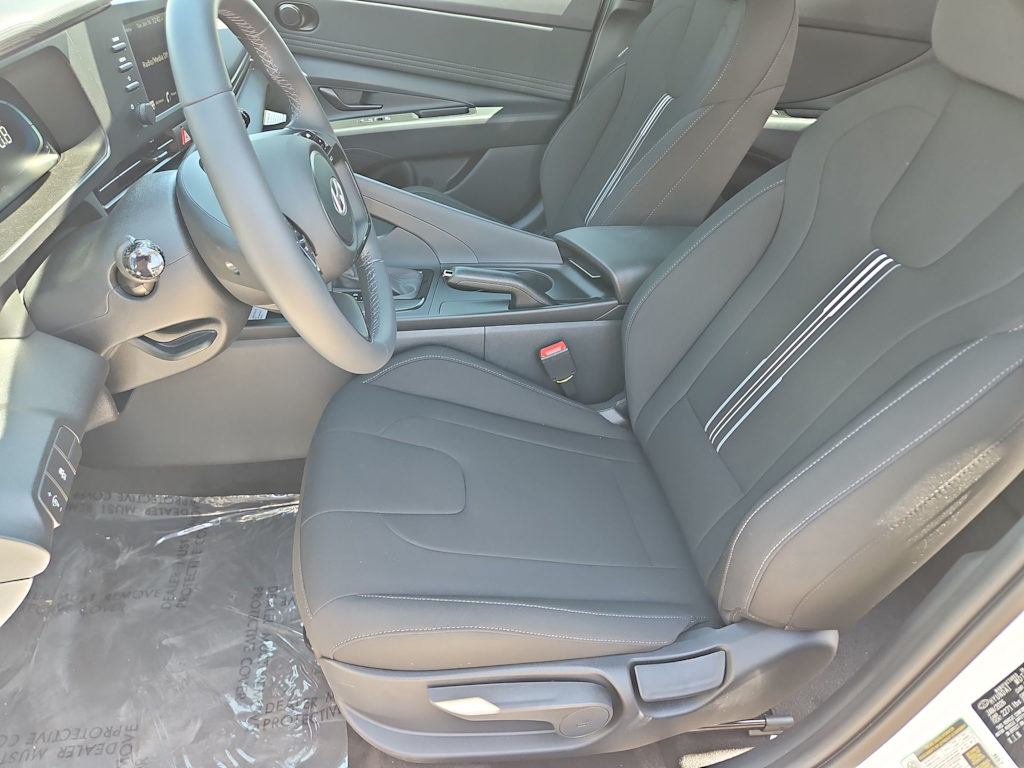 Thumbnail: 2026 Hyundai Elantra - 11