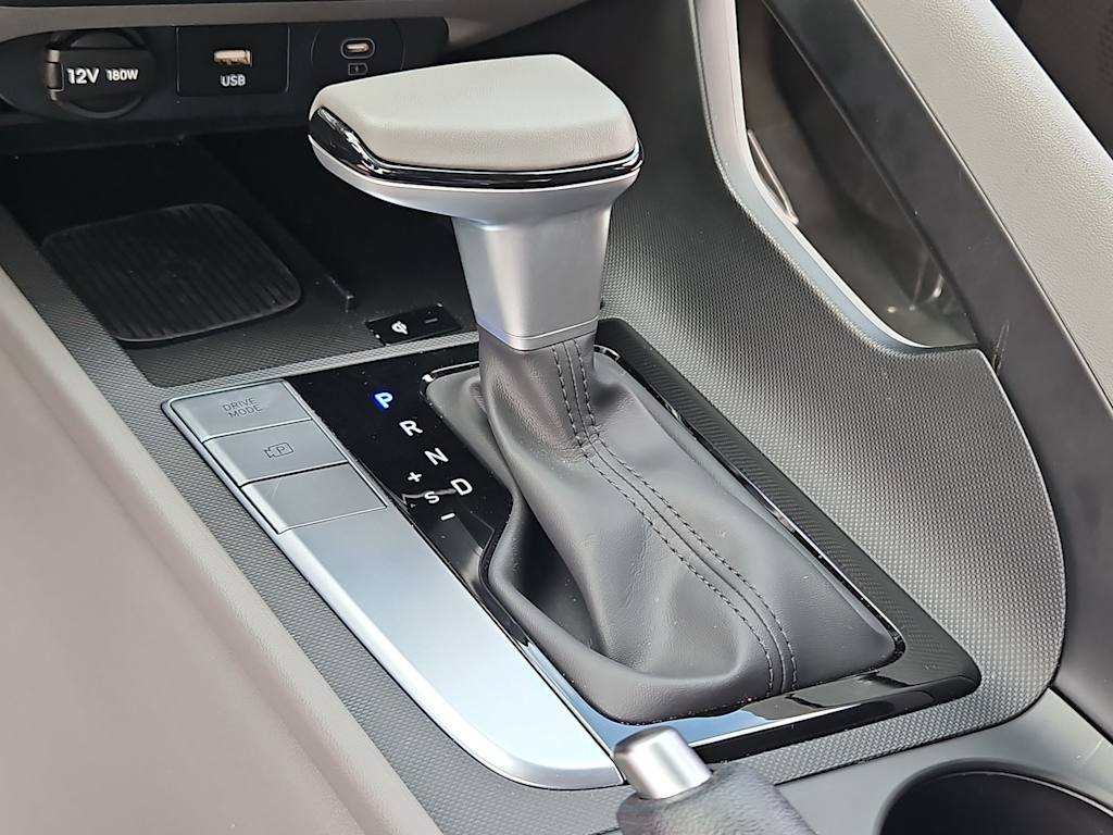 Thumbnail: 2026 Hyundai Elantra - 15
