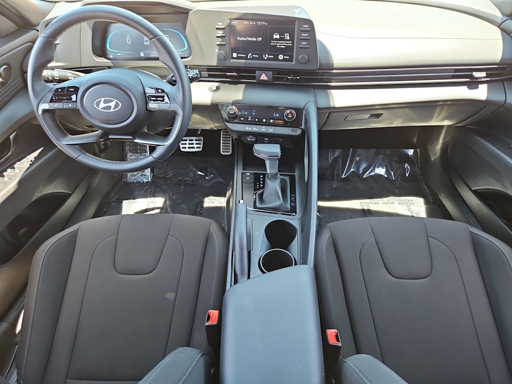 Thumbnail: 2026 Hyundai Elantra - 10