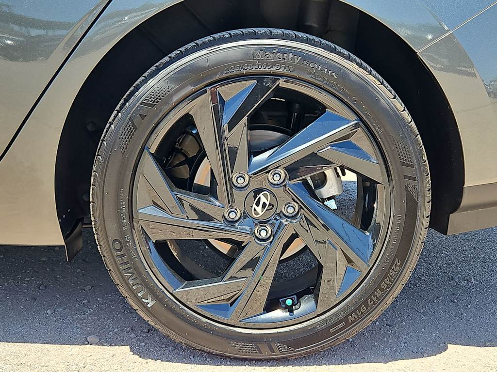Thumbnail: 2026 Hyundai Elantra - 8