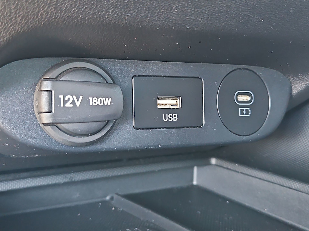 Thumbnail: 2026 Hyundai Elantra - 17