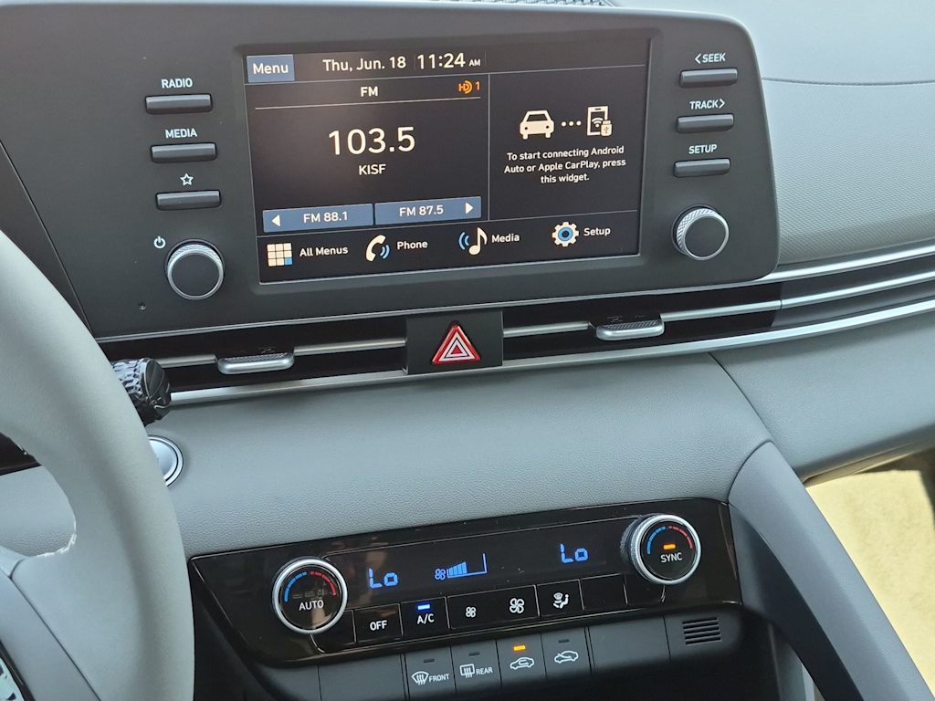 Thumbnail: 2026 Hyundai Elantra - 15