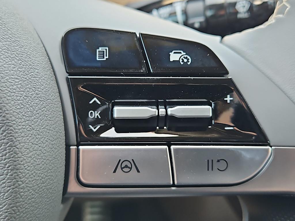 Thumbnail: 2026 Hyundai Elantra - 29