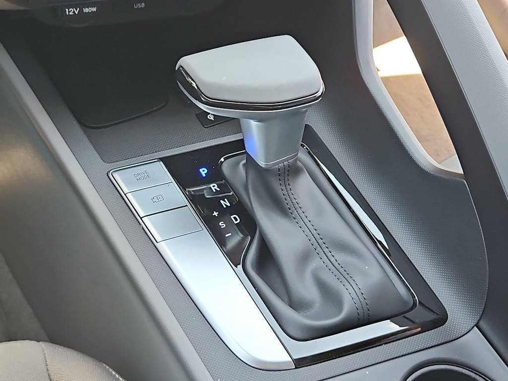 Thumbnail: 2026 Hyundai Elantra - 16