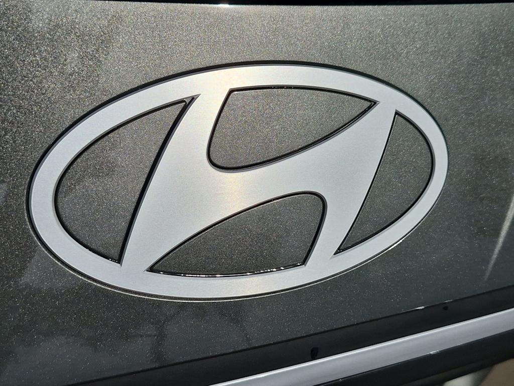 Thumbnail: 2026 Hyundai Elantra - 24