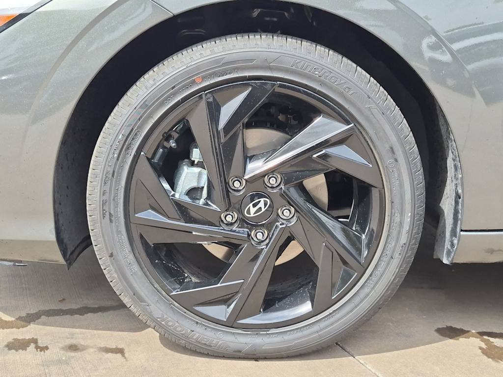 Thumbnail: 2026 Hyundai Elantra - 8