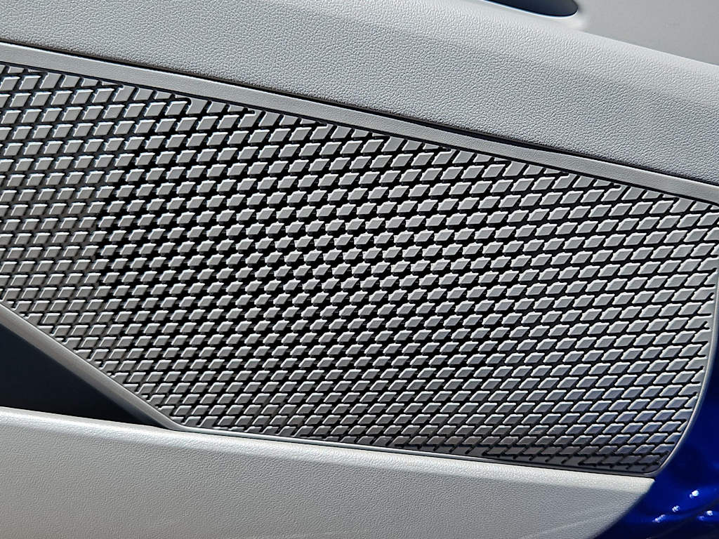 Thumbnail: 2025 Hyundai Elantra - 32