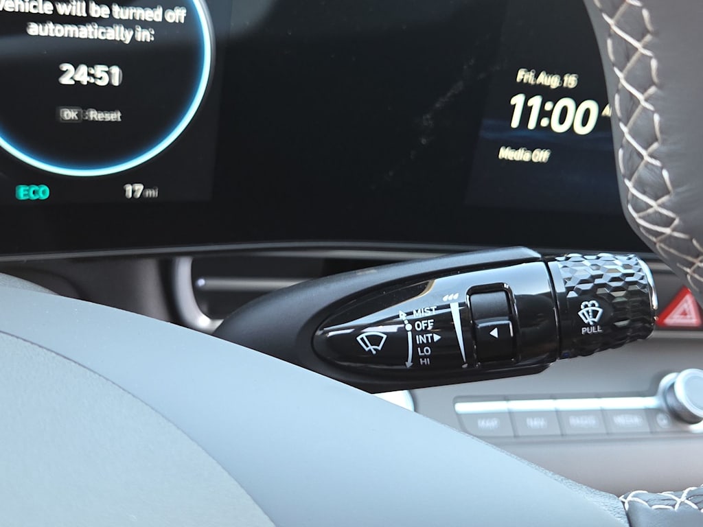 Thumbnail: 2025 Hyundai Elantra - 14