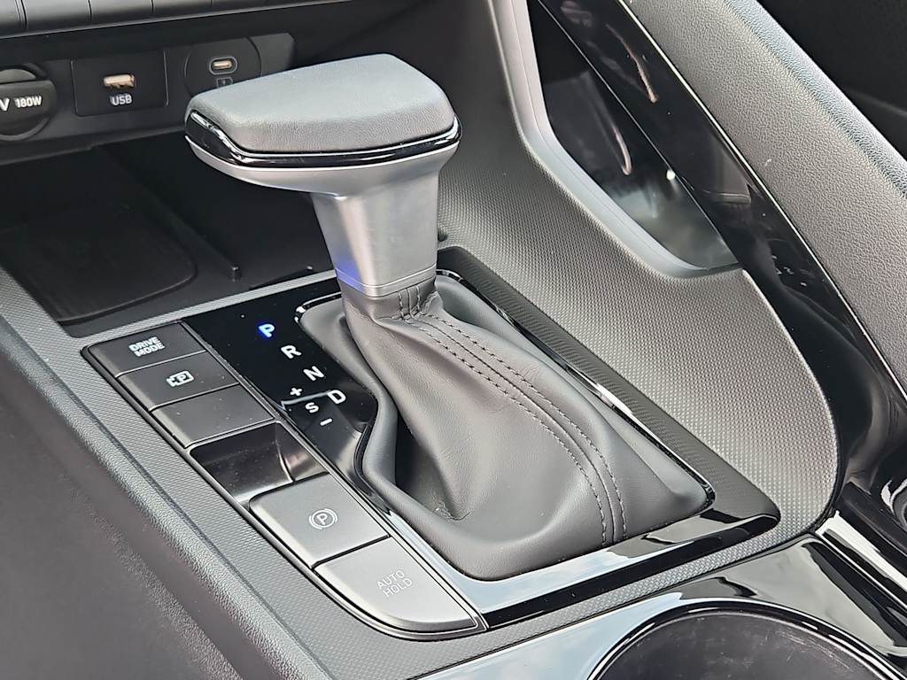 Thumbnail: 2025 Hyundai Elantra - 14