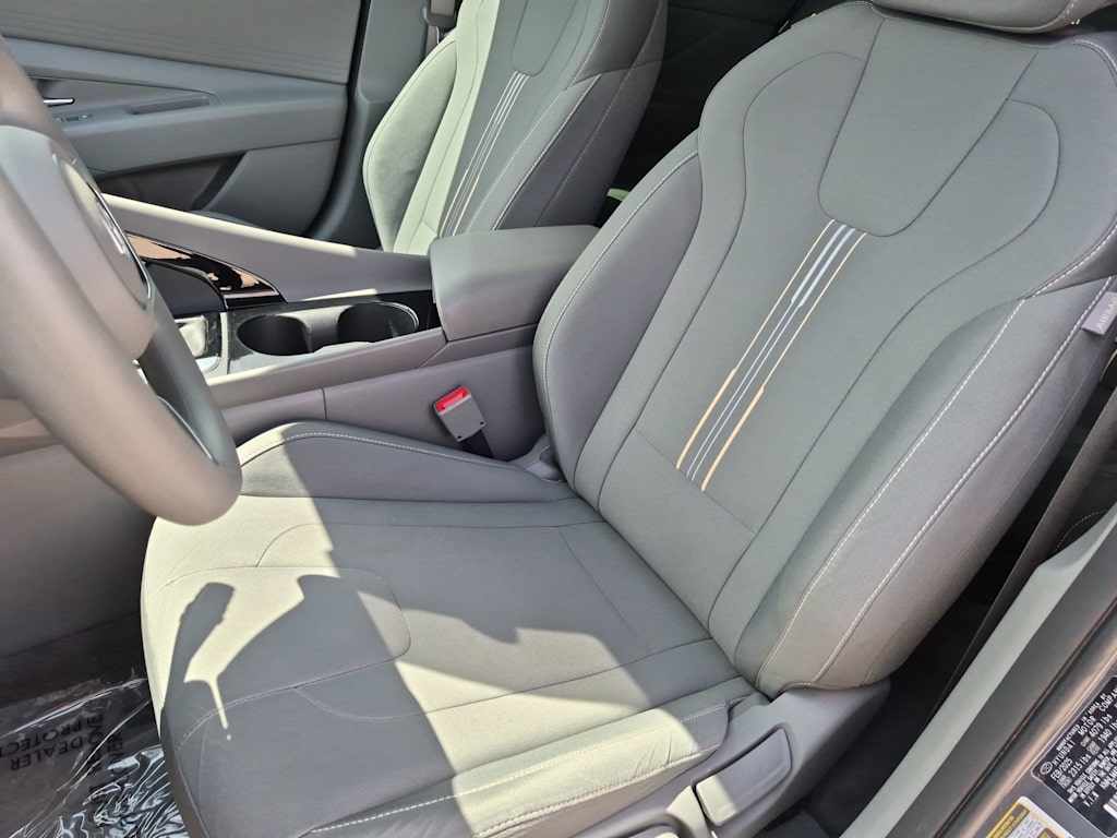 Thumbnail: 2025 Hyundai Elantra - 11