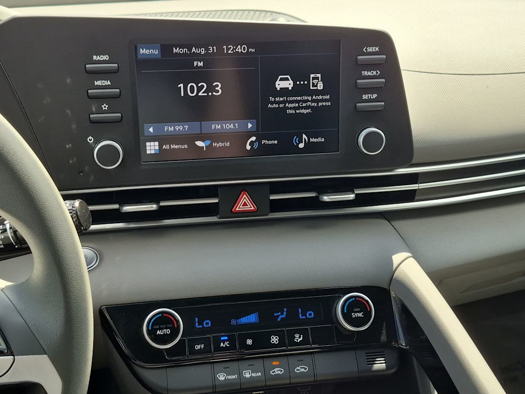 Thumbnail: 2025 Hyundai Elantra - 15