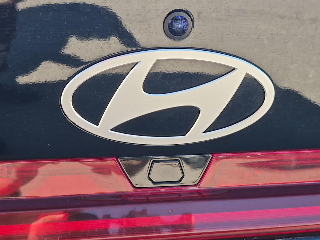 Thumbnail: 2025 Hyundai Elantra - 24