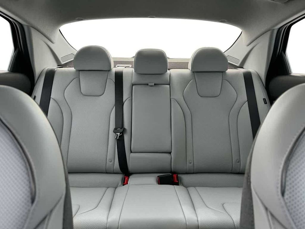 Thumbnail: 2025 Hyundai Elantra - 10