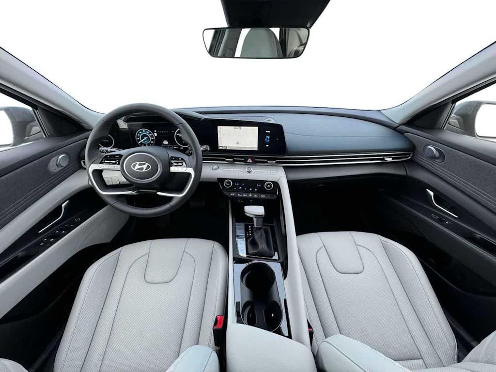 Thumbnail: 2025 Hyundai Elantra - 2