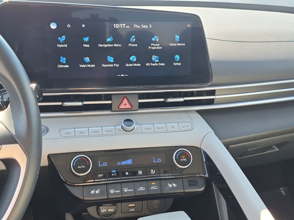 Thumbnail: 2025 Hyundai Elantra - 15