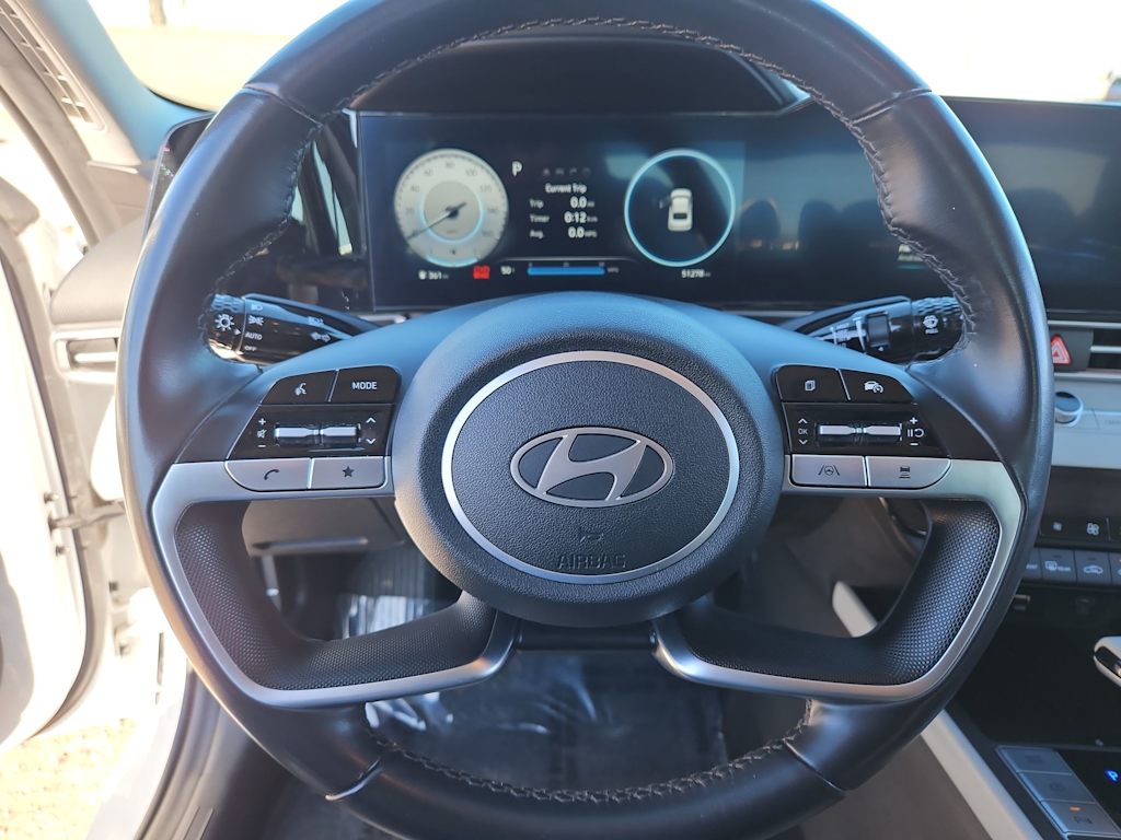 Thumbnail: 2024 Hyundai Elantra - 13