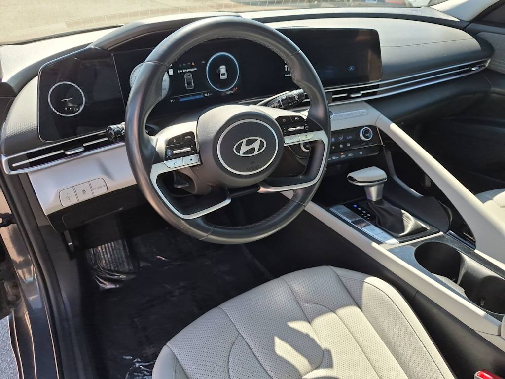 Thumbnail: 2024 Hyundai Elantra - 2