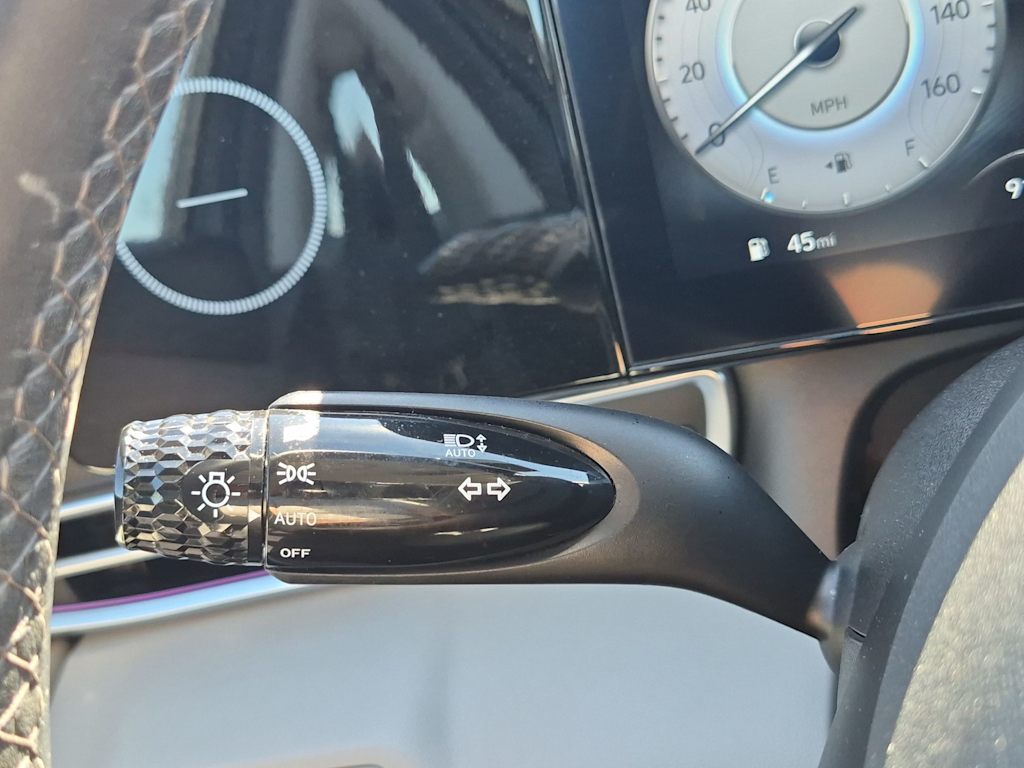 Thumbnail: 2024 Hyundai Elantra - 33