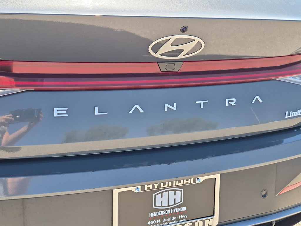 Thumbnail: 2024 Hyundai Elantra - 25