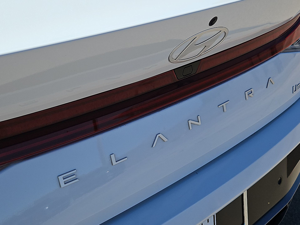 Thumbnail: 2024 Hyundai Elantra - 23