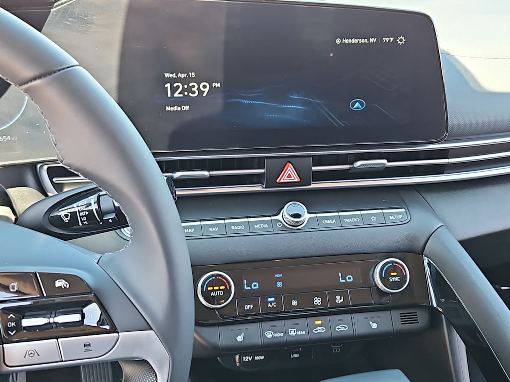 Thumbnail: 2024 Hyundai Elantra - 14
