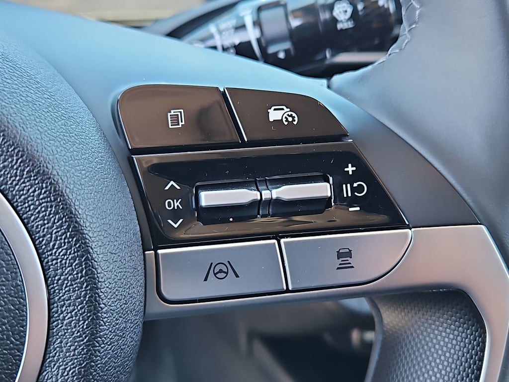 Thumbnail: 2024 Hyundai Elantra - 28