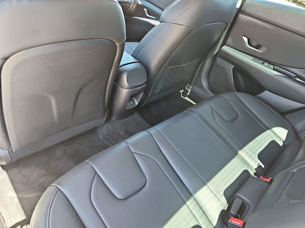 Thumbnail: 2024 Hyundai Elantra - 11