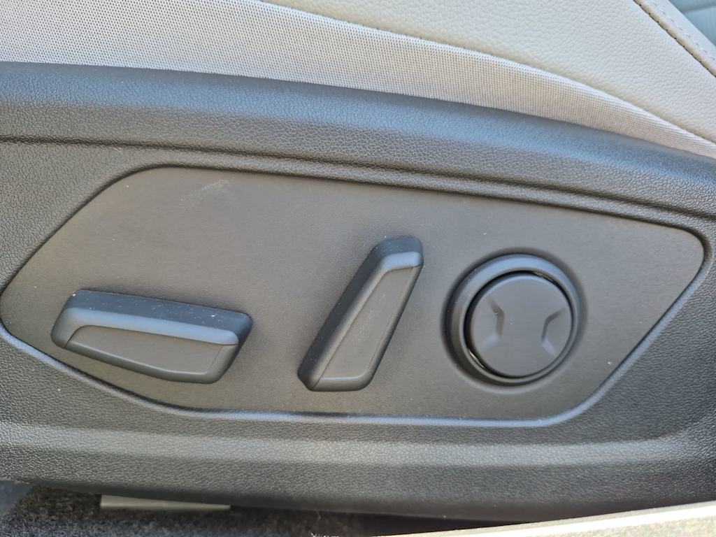 Thumbnail: 2026 Hyundai Elantra - 25