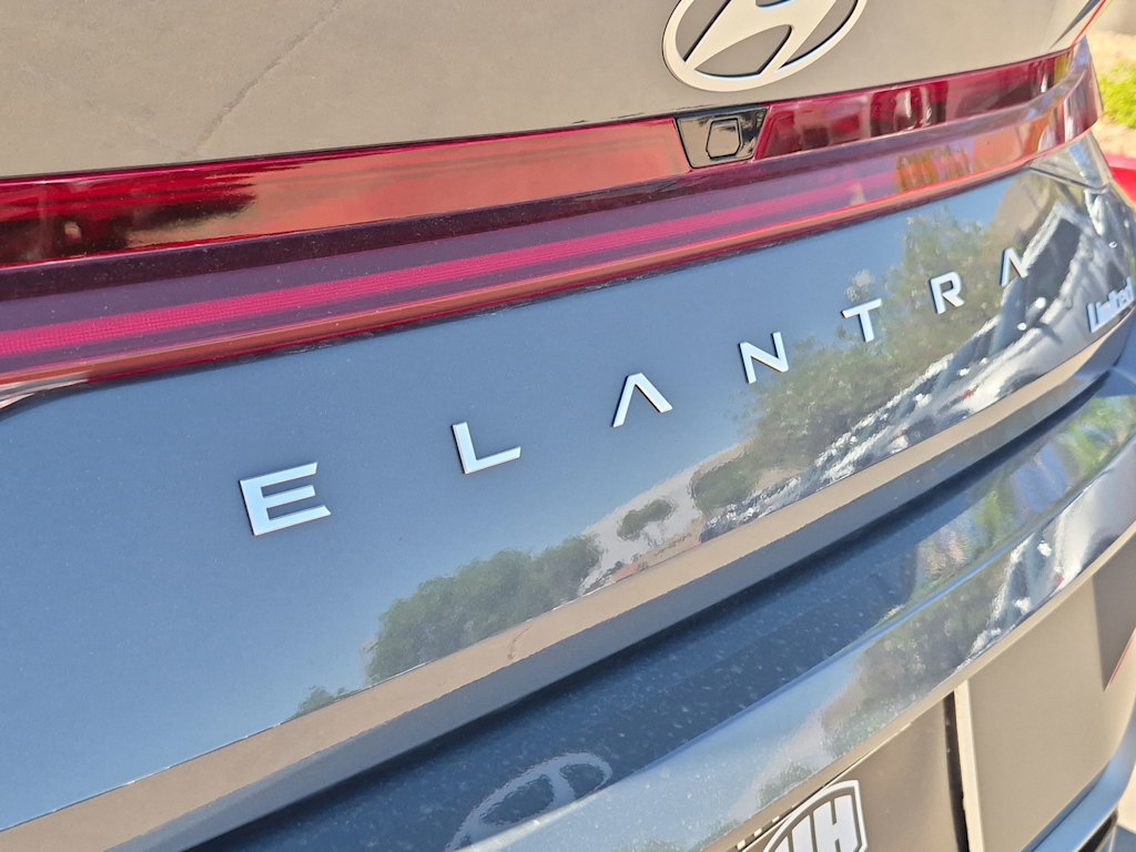 Thumbnail: 2026 Hyundai Elantra - 24
