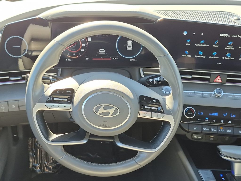 Thumbnail: 2025 Hyundai Elantra - 13