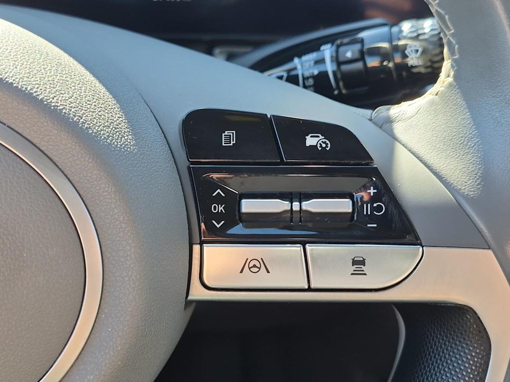 Thumbnail: 2025 Hyundai Elantra - 31
