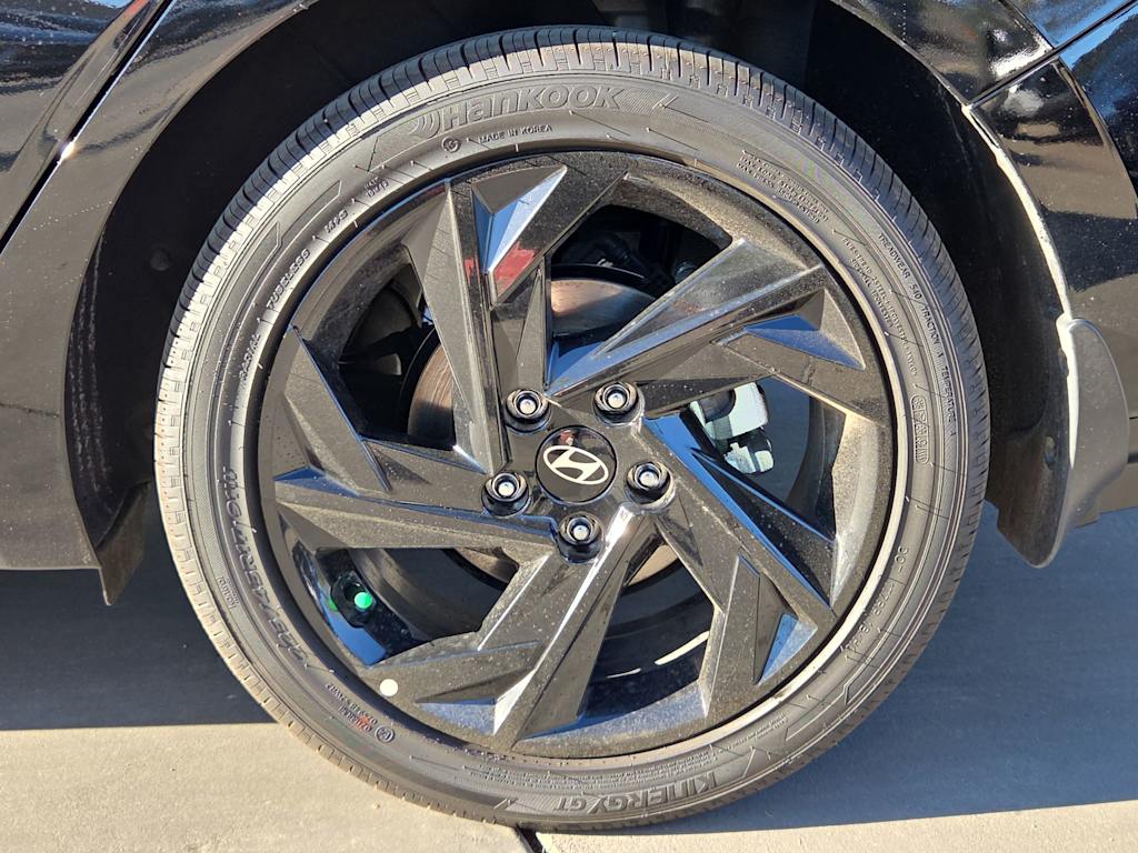 Thumbnail: 2026 Hyundai Elantra - 8