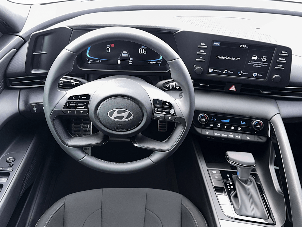 Thumbnail: 2026 Hyundai Elantra - 10